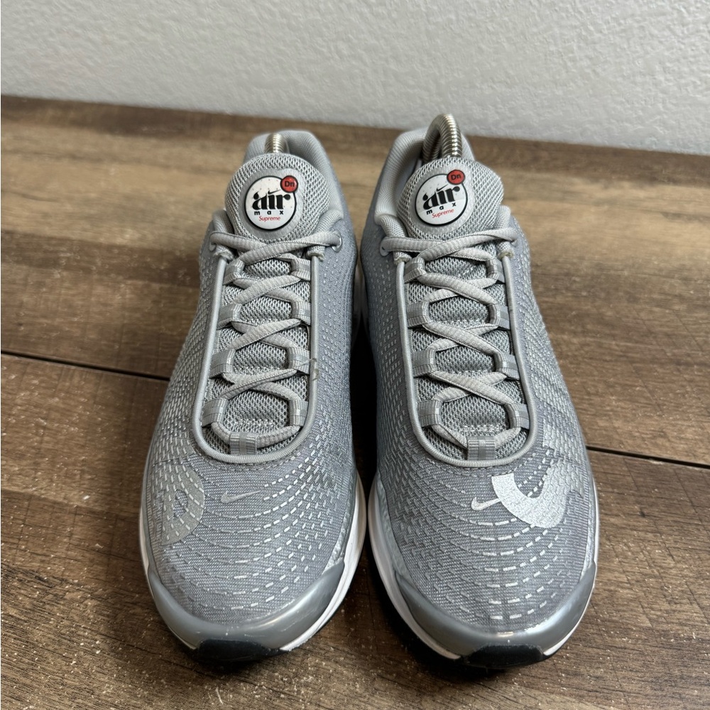 Supreme x Nike Air Max DN Silver Bullet Friends & Family -‎ Size 6 HF6605 001 - Picture 3 of 9